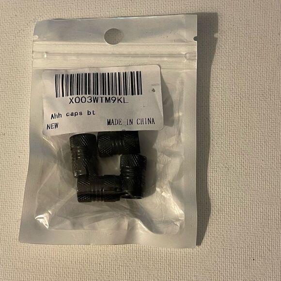 Honda Logo valve Stem caps in Black set of 4 NWT - Picture 4 of 4